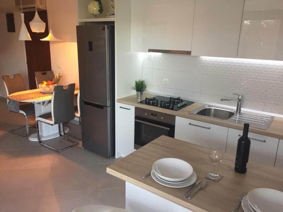 Apartmani Porat Malinska Esterno foto