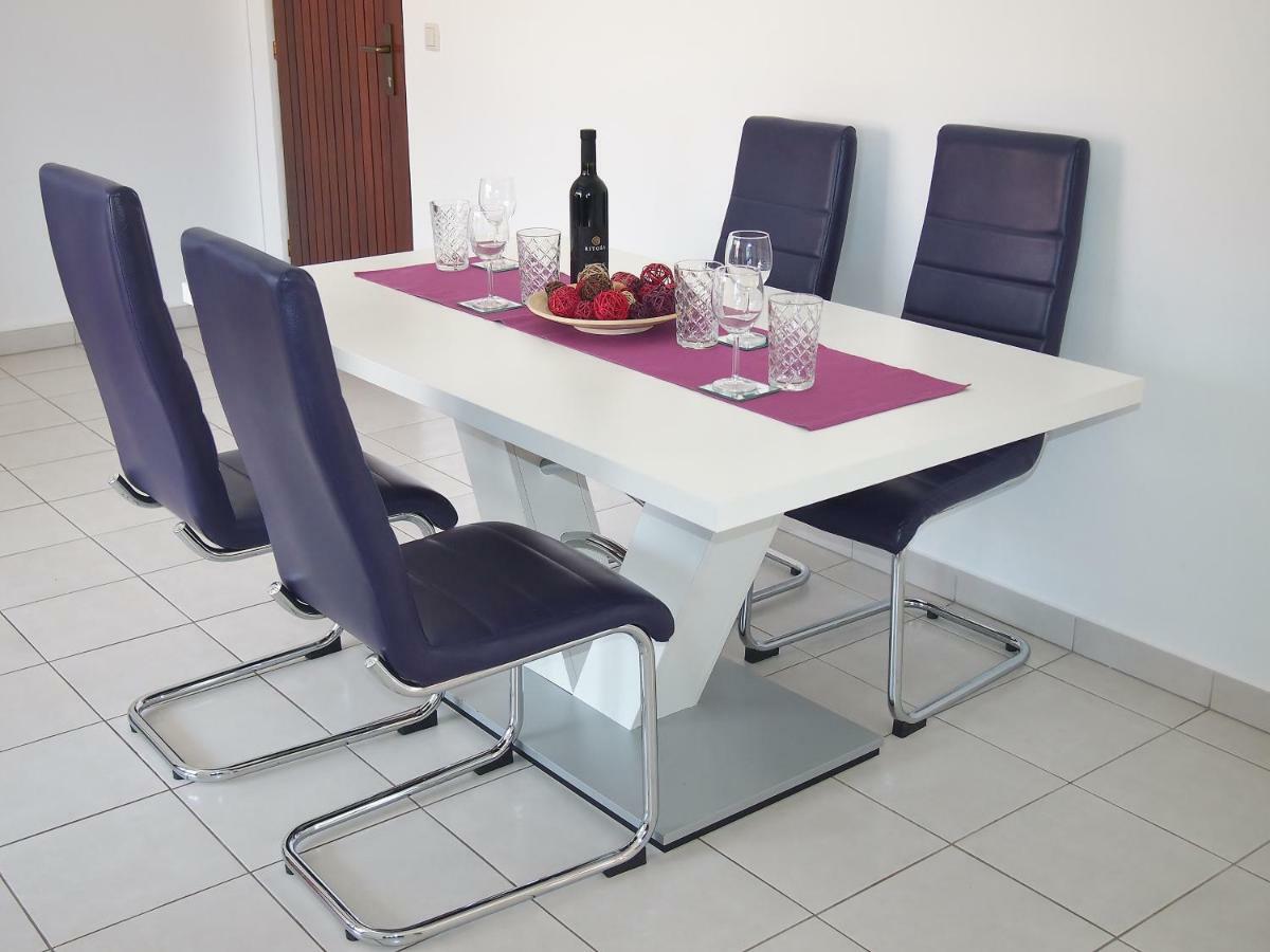 Apartmani Porat Malinska Esterno foto